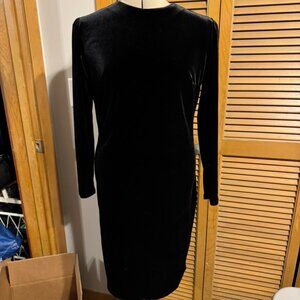 A New Day Long-Sleeved Black Velvet Shift Dress Size M